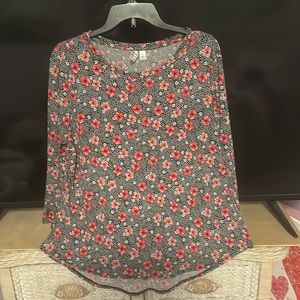 Long sleeve office casual top